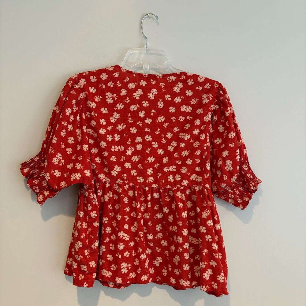 Madewell Red Floral Peplum Short Sleeve Blouse - Picture 4 of 8